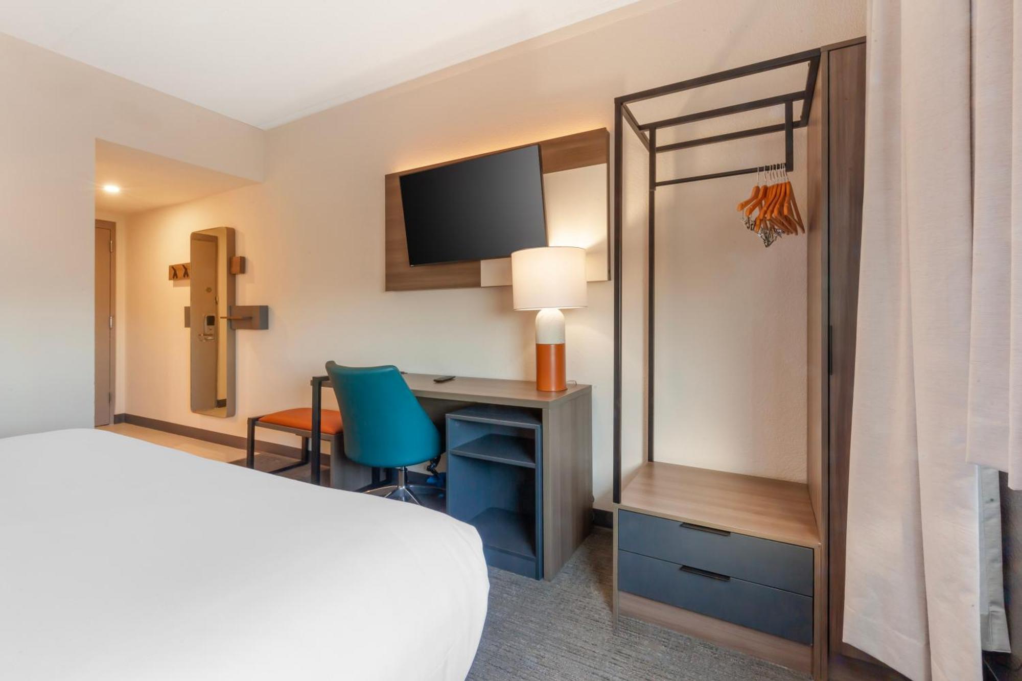Comfort Inn & Suites Beaver Dam Екстериор снимка